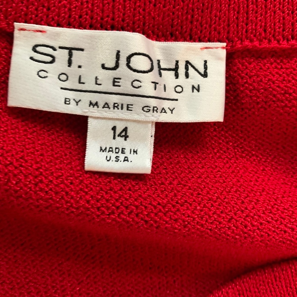 St. John Collection by Marie Gray Sz 14